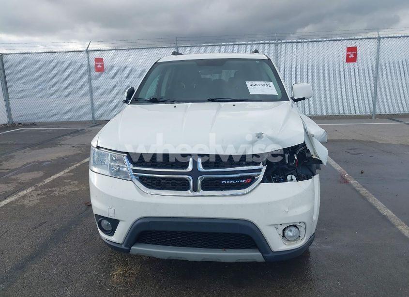Photo 12 of 2017 Dodge Journey SXT (VIN 3C4PDCBGXHT525418)