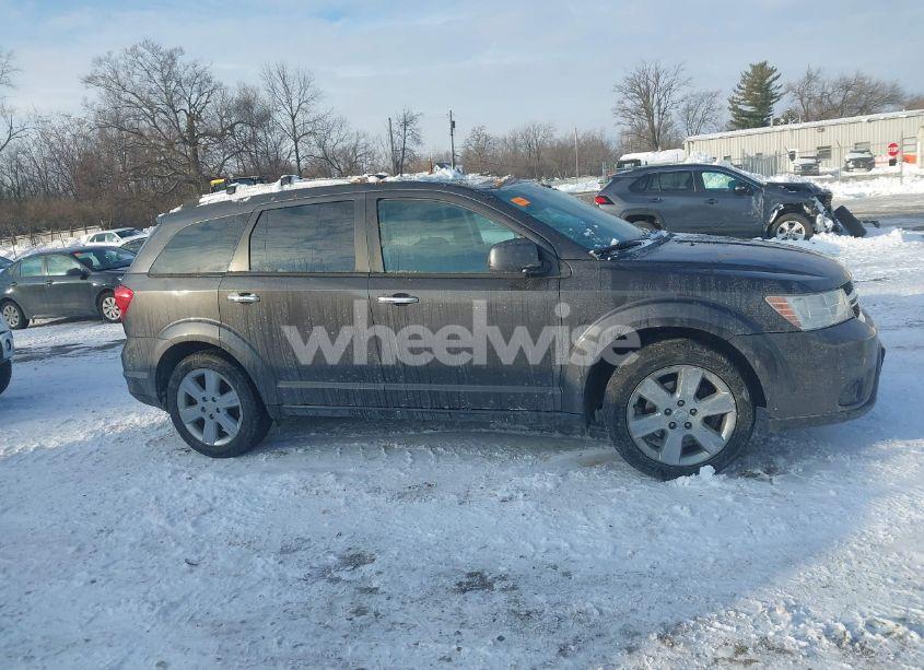 Photo 13 of 2017 Dodge Journey SXT (VIN 3C4PDCBGXHT568835)