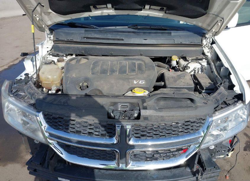 Photo 10 of 2017 Dodge Journey SXT (VIN 3C4PDCBGXHT569984)