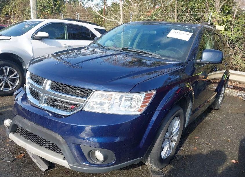 Photo 2 of 2017 Dodge Journey SXT (VIN 3C4PDCBGXHT572559)