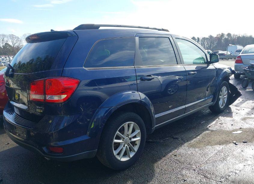 Photo 4 of 2017 Dodge Journey SXT (VIN 3C4PDCBGXHT572559)