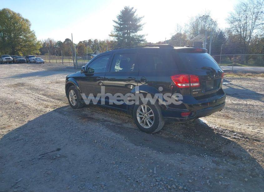 Photo 3 of 2018 Dodge Journey SXT (VIN 3C4PDCBGXJT309431)