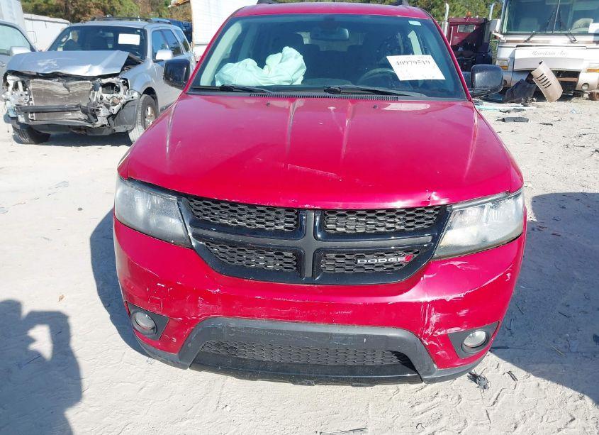 Photo 6 of 2018 Dodge Journey SXT (VIN 3C4PDCBGXJT526378)