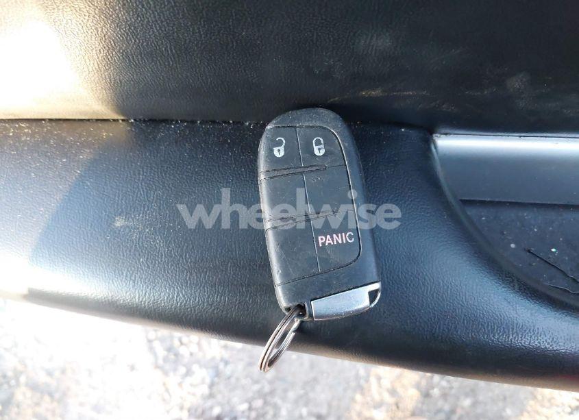 Photo 11 of 2015 Dodge Journey SXT (VIN 3C4PDCCG9FT664404)