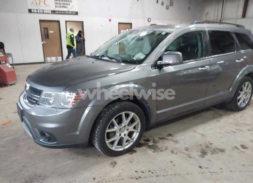 Photo 2 of 2012 Dodge Journey CREW (VIN 3C4PDCDG0CT367905)