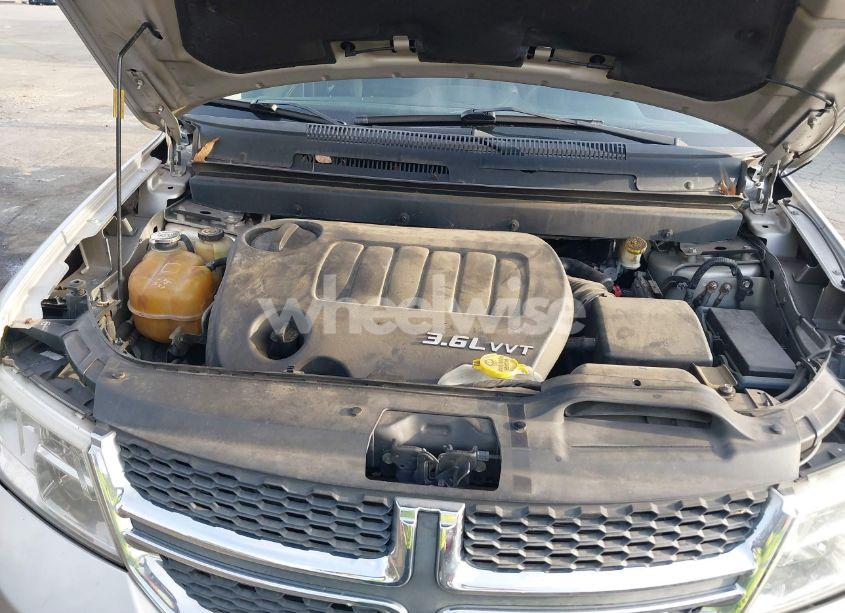 Photo 10 of 2012 Dodge Journey CREW (VIN 3C4PDCDG5CT146915)