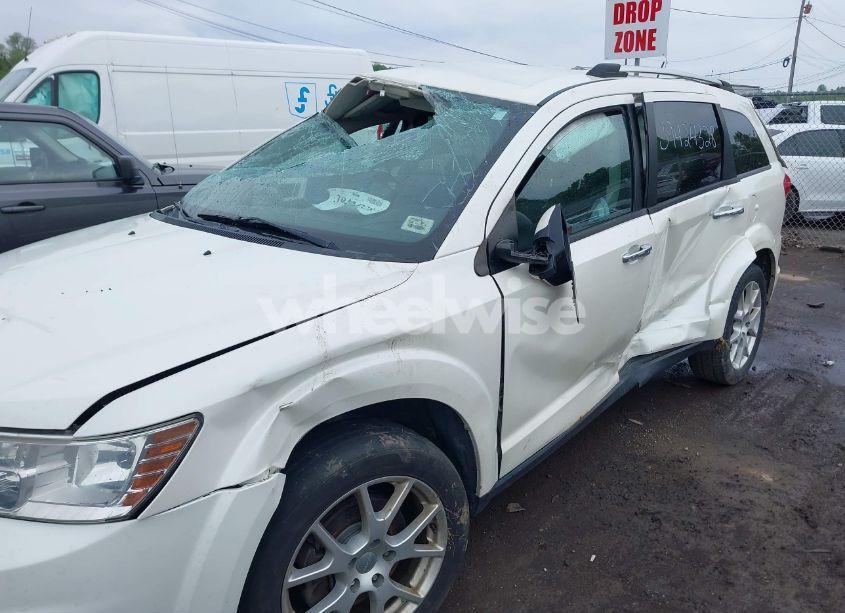 Photo 6 of 2014 Dodge Journey LIMITED (VIN 3C4PDCDGXET184255)