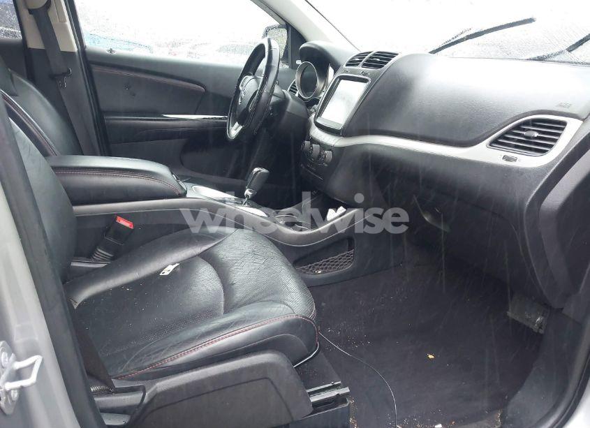 Photo 5 of 2018 Dodge Journey GT (VIN 3C4PDCEG1JT425905)