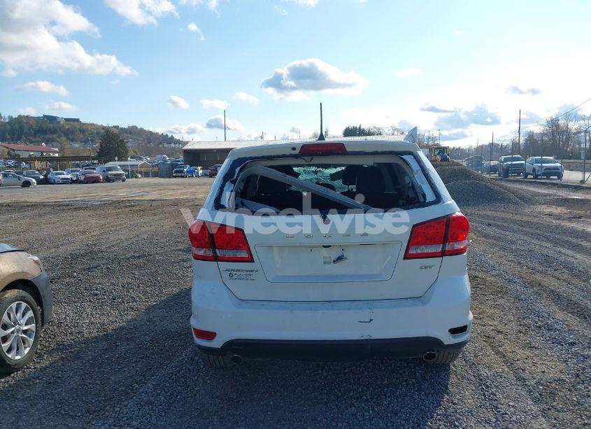 Photo 16 of 2019 Dodge Journey GT (VIN 3C4PDCEG1KT750670)