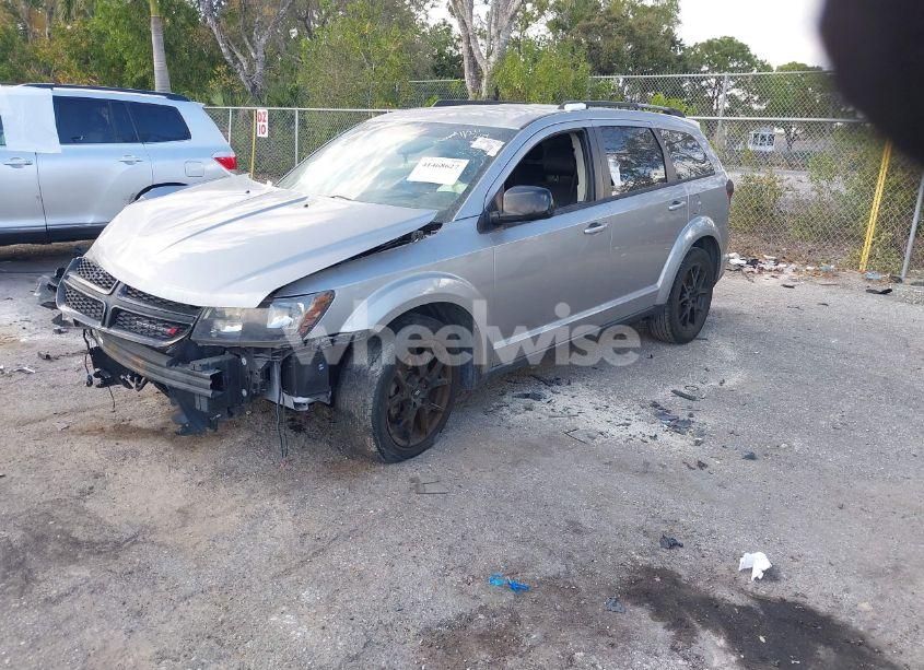 Photo 2 of 2018 Dodge Journey GT (VIN 3C4PDCEG4JT310523)