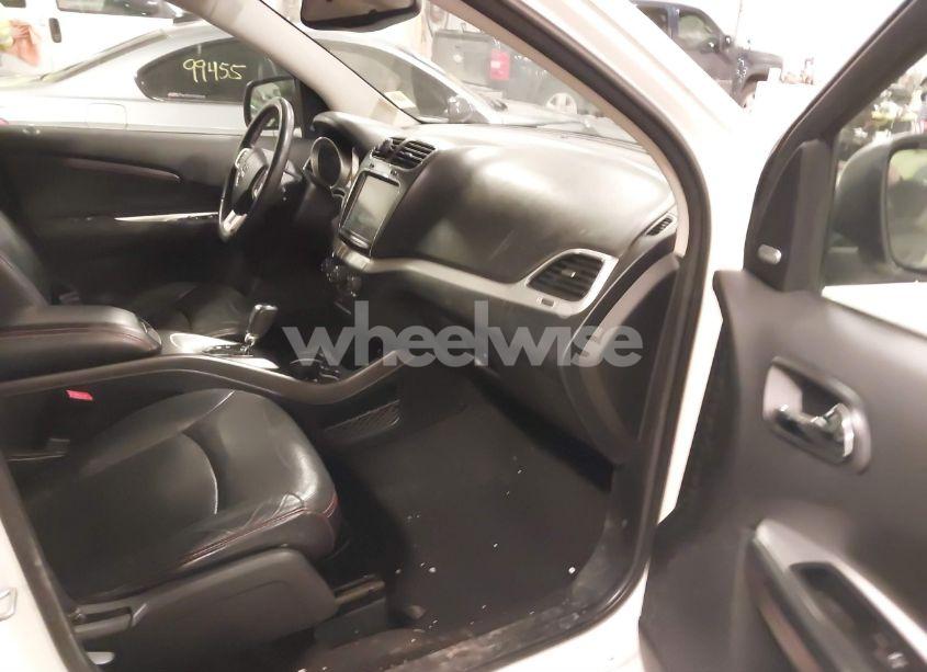 Photo 5 of 2016 Dodge Journey R/T (VIN 3C4PDCEG5GT149432)