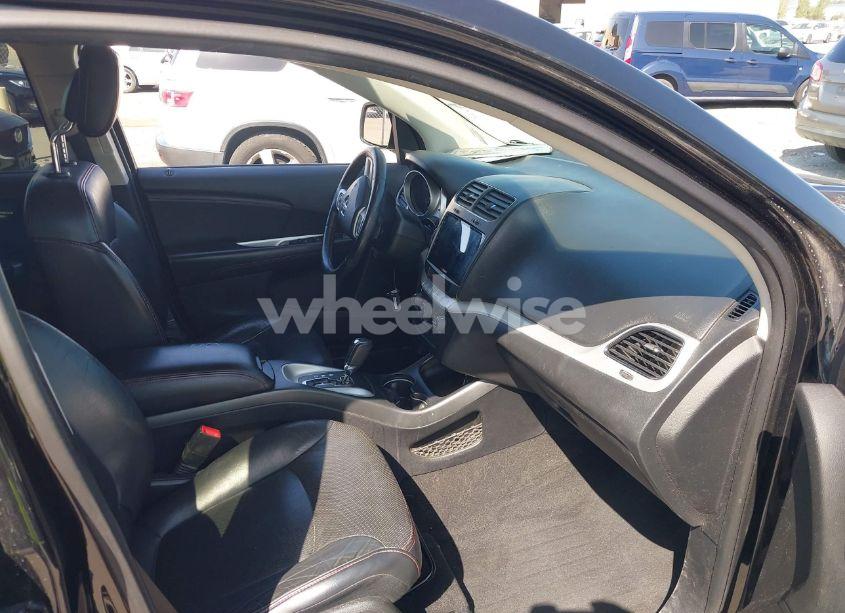 Photo 5 of 2018 Dodge Journey GT (VIN 3C4PDCEG7JT472968)