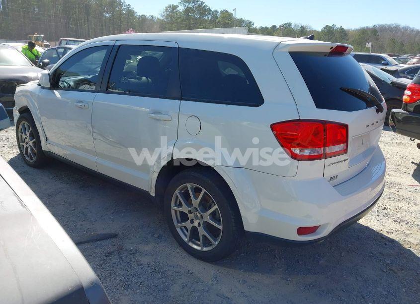 Photo 3 of 2018 Dodge Journey GT (VIN 3C4PDCEG8JT380915)