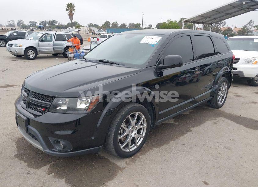 Photo 2 of 2018 Dodge Journey GT (VIN 3C4PDCEG9JT339791)