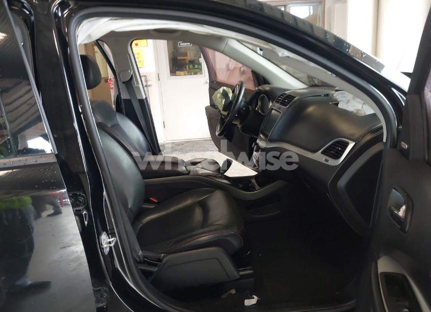 Photo 5 of 2018 Dodge Journey GT (VIN 3C4PDCEG9JT473524)