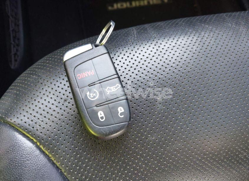 Photo 11 of 2016 Dodge Journey R/T (VIN 3C4PDCEGXGT238574)