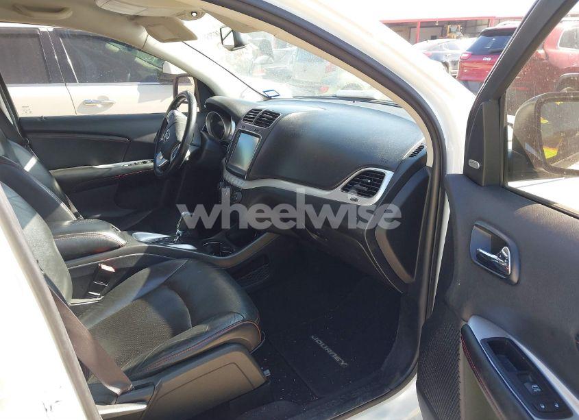 Photo 5 of 2016 Dodge Journey R/T (VIN 3C4PDCEGXGT238574)