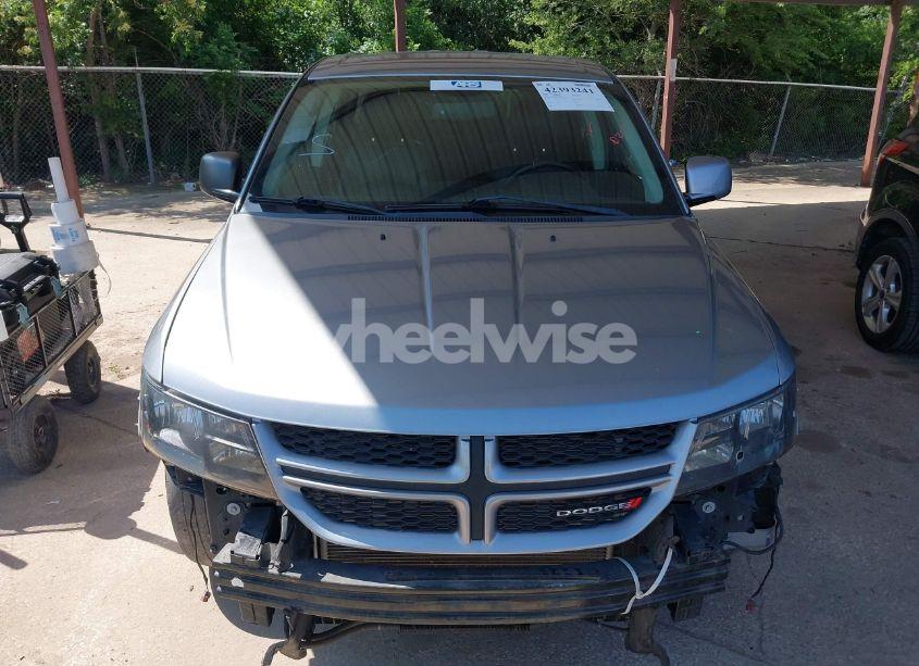 Photo 6 of 2018 Dodge Journey GT (VIN 3C4PDCEGXJT346569)