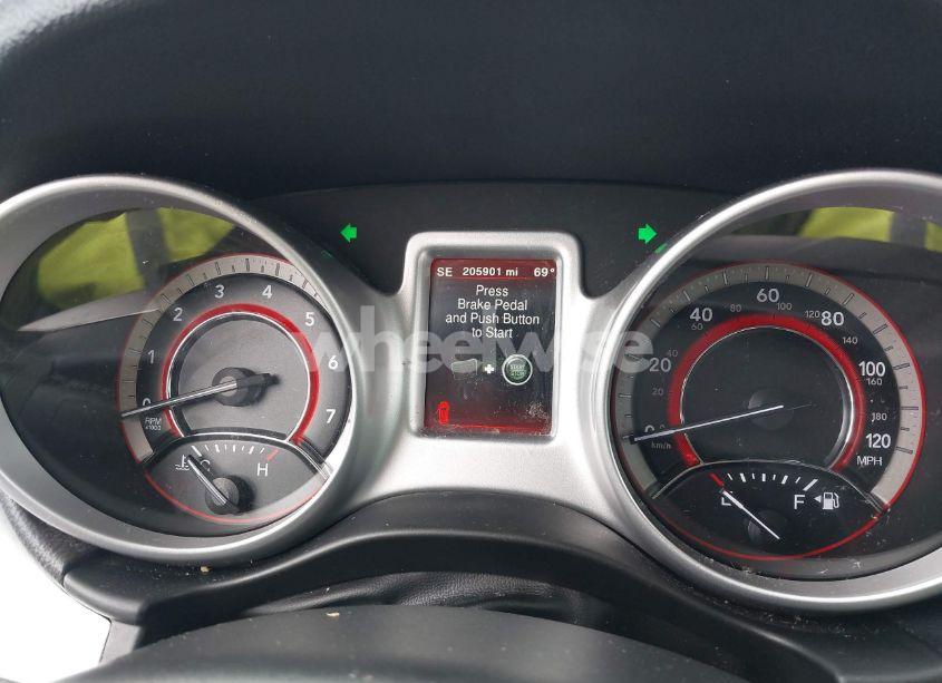 Photo 7 of 2018 Dodge Journey GT (VIN 3C4PDCEGXJT346670)