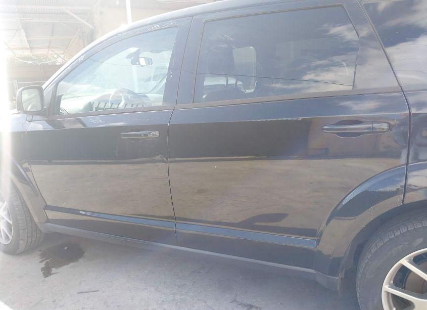 Photo 14 of 2018 Dodge Journey GT (VIN 3C4PDCEGXJT473385)