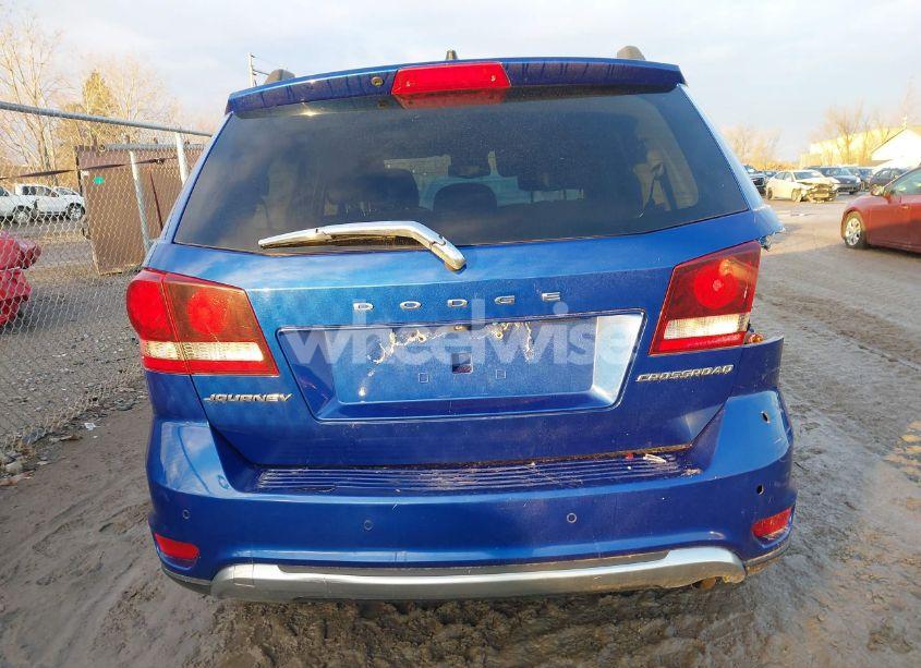 Photo 16 of 2015 Dodge Journey CROSSROAD (VIN 3C4PDCGB0FT530895)