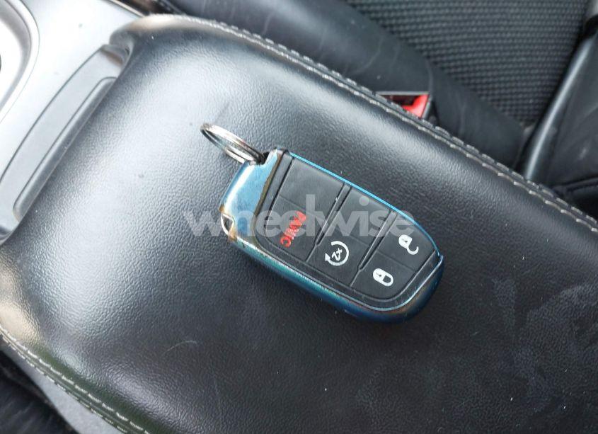 Photo 11 of 2016 Dodge Journey CROSSROAD PLUS (VIN 3C4PDCGB0GT195137)