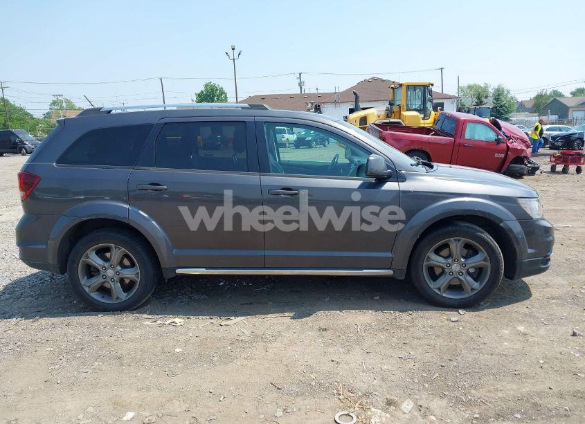 Photo 13 of 2016 Dodge Journey CROSSROAD PLUS (VIN 3C4PDCGB0GT195137)