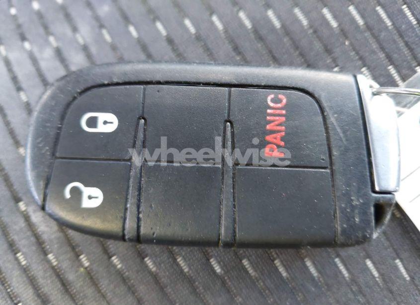 Photo 11 of 2017 Dodge Journey CROSSROAD (VIN 3C4PDCGB0HT691847)