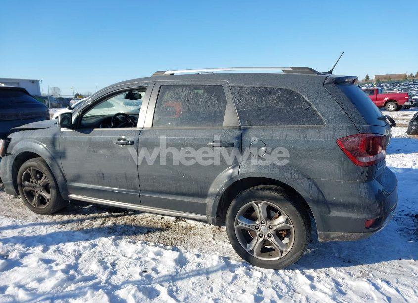 Photo 14 of 2017 Dodge Journey CROSSROAD (VIN 3C4PDCGB0HT691847)