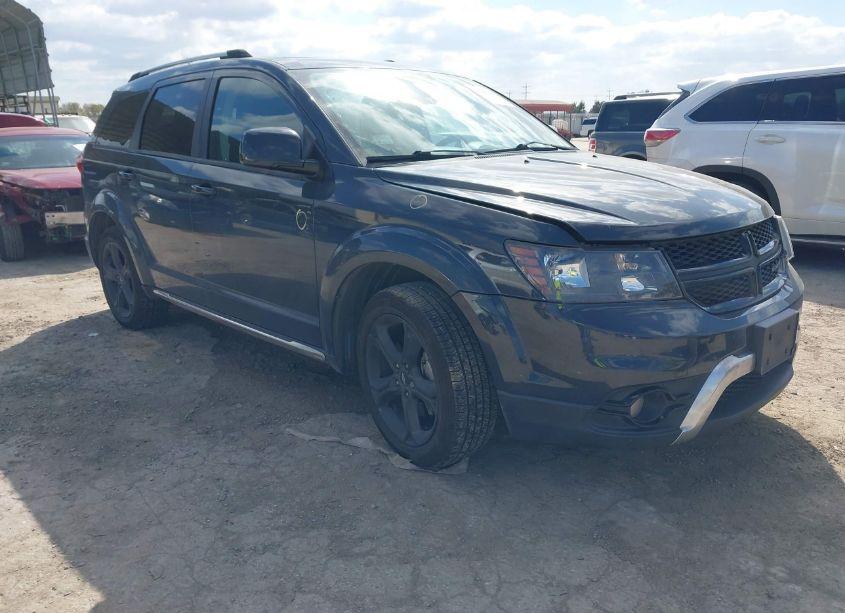 2018 Dodge Journey CROSSROAD (VIN 3C4PDCGB0JT269230) main photo