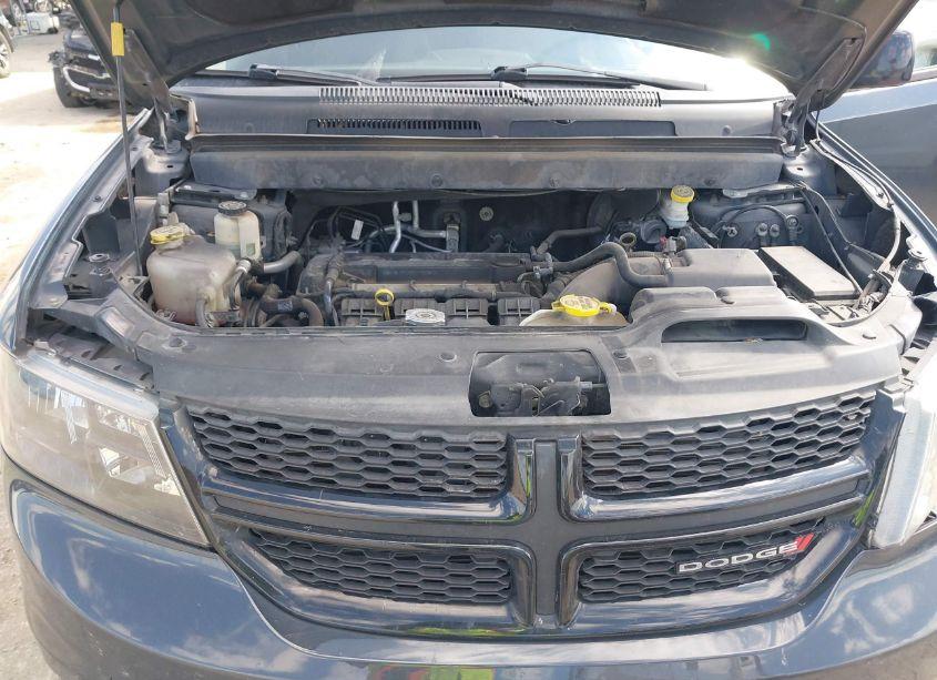 Photo 10 of 2018 Dodge Journey CROSSROAD (VIN 3C4PDCGB0JT269230)