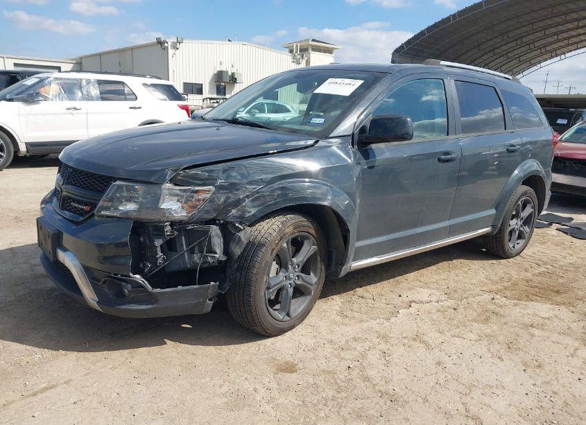 Photo 2 of 2018 Dodge Journey CROSSROAD (VIN 3C4PDCGB0JT269230)