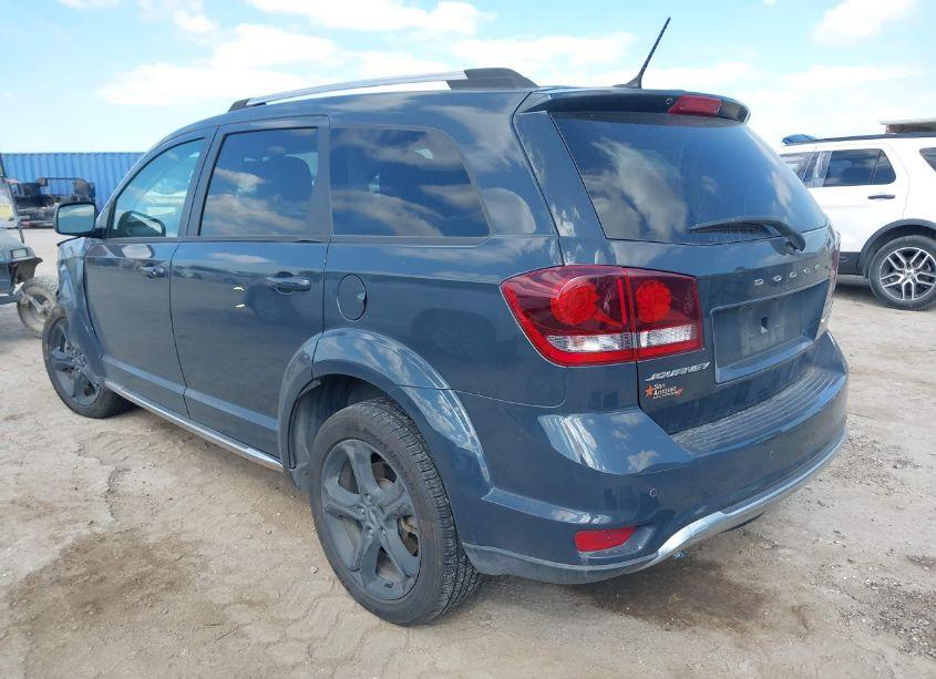 Photo 3 of 2018 Dodge Journey CROSSROAD (VIN 3C4PDCGB0JT269230)