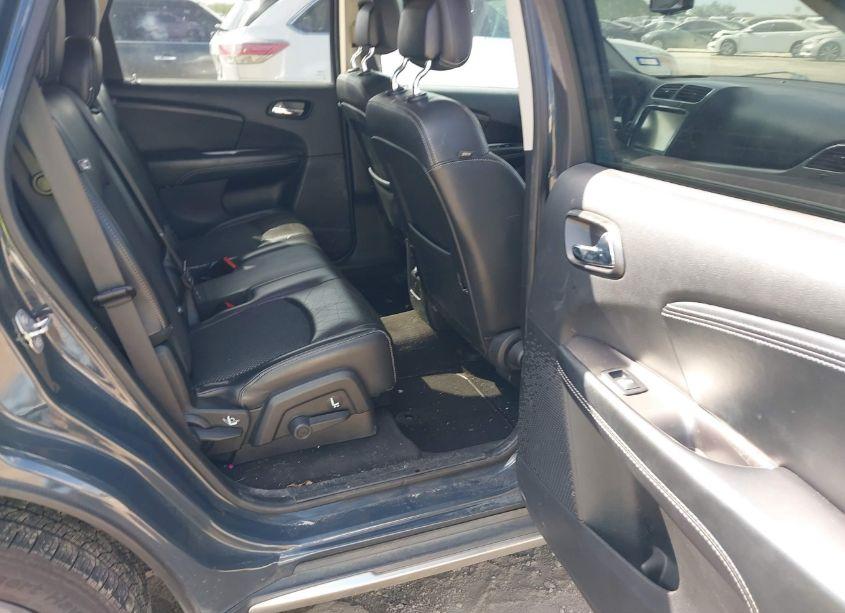 Photo 8 of 2018 Dodge Journey CROSSROAD (VIN 3C4PDCGB0JT269230)
