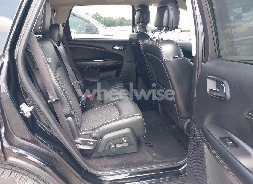 Photo 8 of 2018 Dodge Journey CROSSROAD (VIN 3C4PDCGB0JT506086)