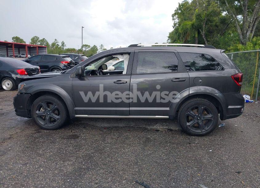 Photo 14 of 2020 Dodge Journey CROSSROAD (VIN 3C4PDCGB0LT270042)