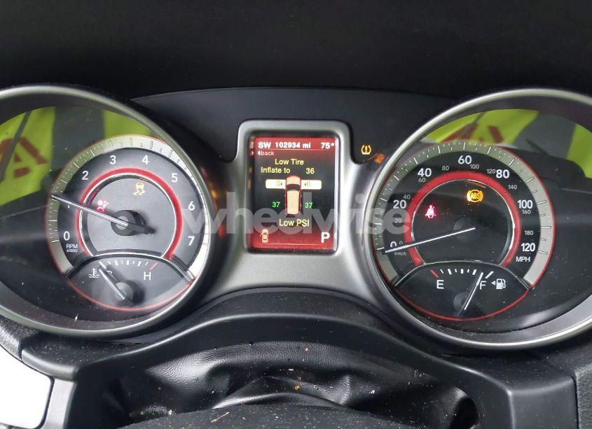 Photo 7 of 2020 Dodge Journey CROSSROAD (VIN 3C4PDCGB0LT270042)