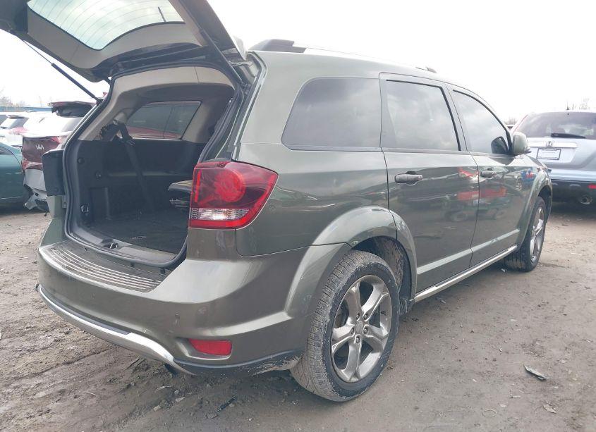 Photo 4 of 2016 Dodge Journey CROSSROAD PLUS (VIN 3C4PDCGB1GT181862)