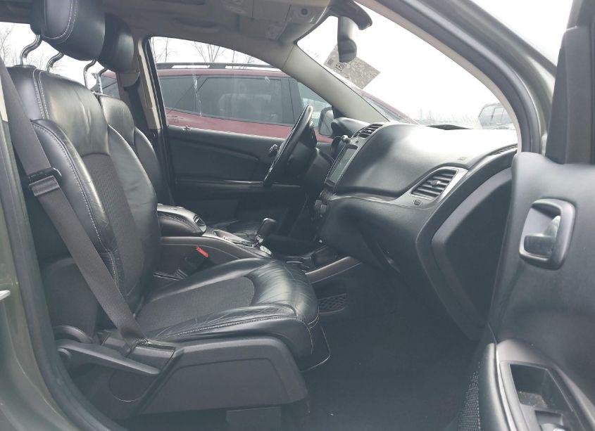 Photo 5 of 2016 Dodge Journey CROSSROAD PLUS (VIN 3C4PDCGB1GT181862)