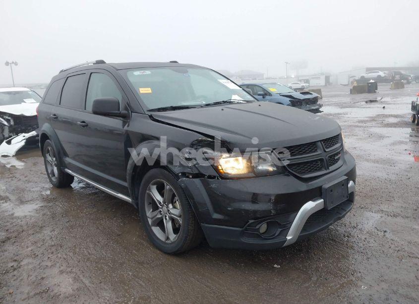 2017 Dodge Journey CROSSROAD PLUS (VIN 3C4PDCGB1HT577436) main photo