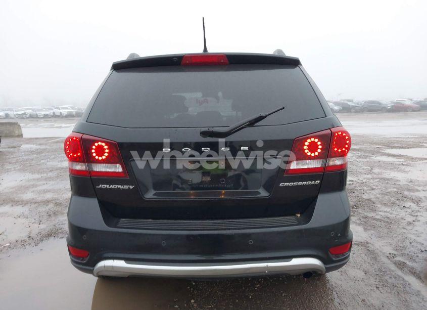 Photo 16 of 2017 Dodge Journey CROSSROAD PLUS (VIN 3C4PDCGB1HT577436)