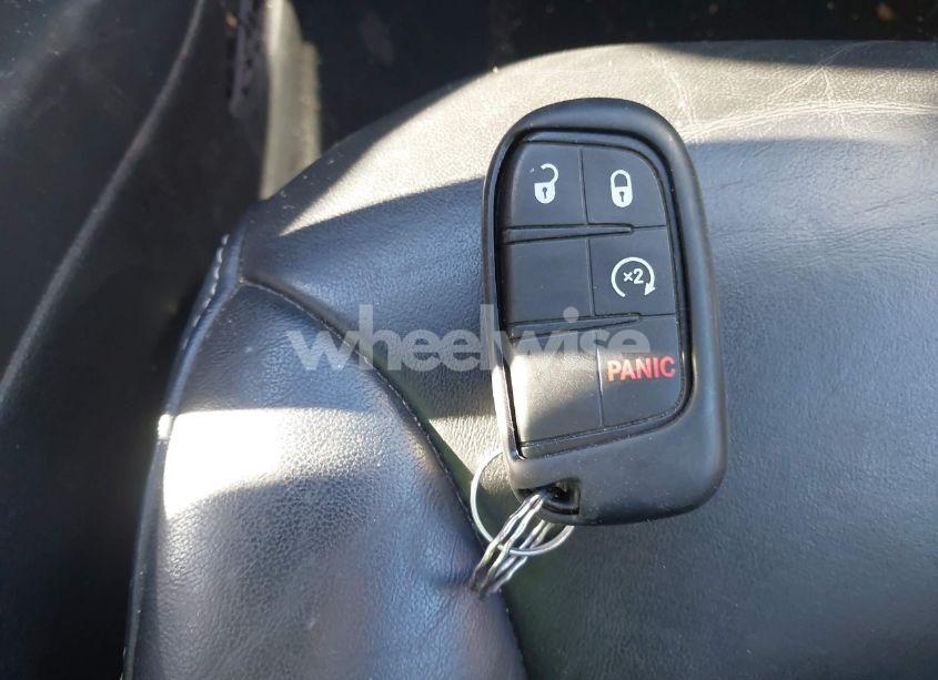 Photo 11 of 2017 Dodge Journey CROSSROAD PLUS (VIN 3C4PDCGB1HT582927)