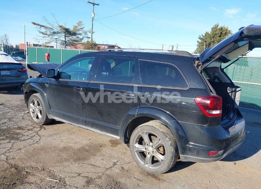 Photo 3 of 2017 Dodge Journey CROSSROAD PLUS (VIN 3C4PDCGB1HT582927)