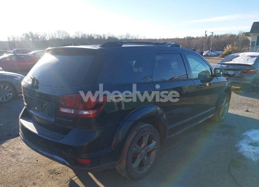 Photo 4 of 2017 Dodge Journey CROSSROAD PLUS (VIN 3C4PDCGB1HT582927)