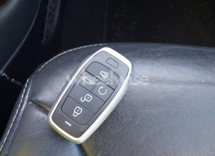 Photo 11 of 2019 Dodge Journey CROSSROAD (VIN 3C4PDCGB1KT875380)