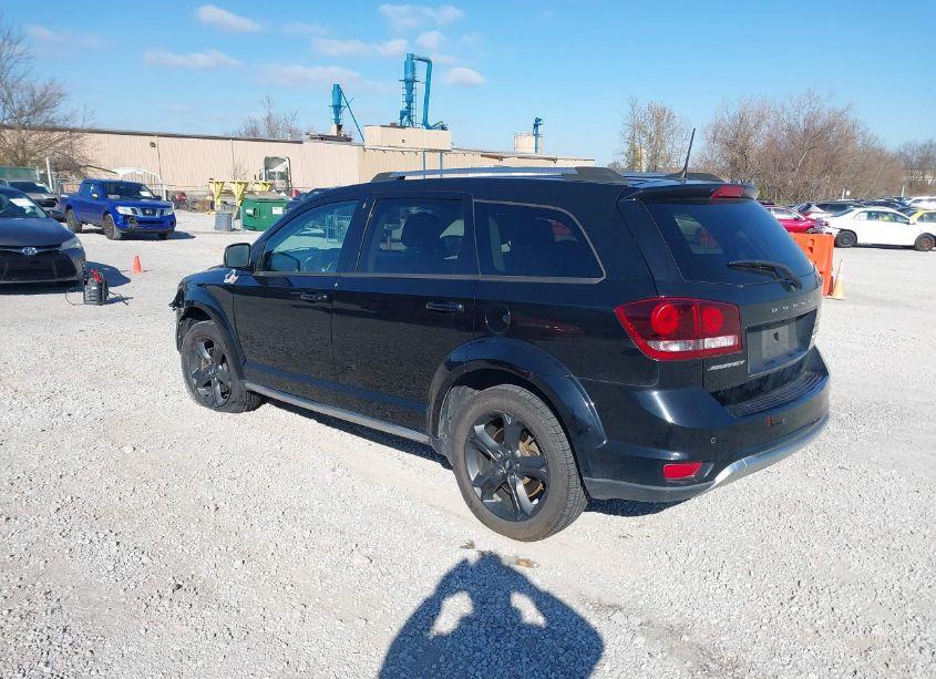 Photo 3 of 2020 Dodge Journey CROSSROAD (VIN 3C4PDCGB1LT188238)