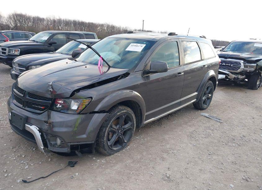 Photo 2 of 2020 Dodge Journey CROSSROAD (VIN 3C4PDCGB1LT188675)