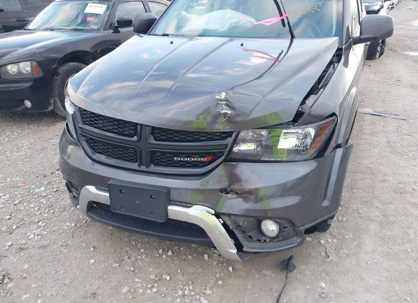 Photo 6 of 2020 Dodge Journey CROSSROAD (VIN 3C4PDCGB1LT188675)