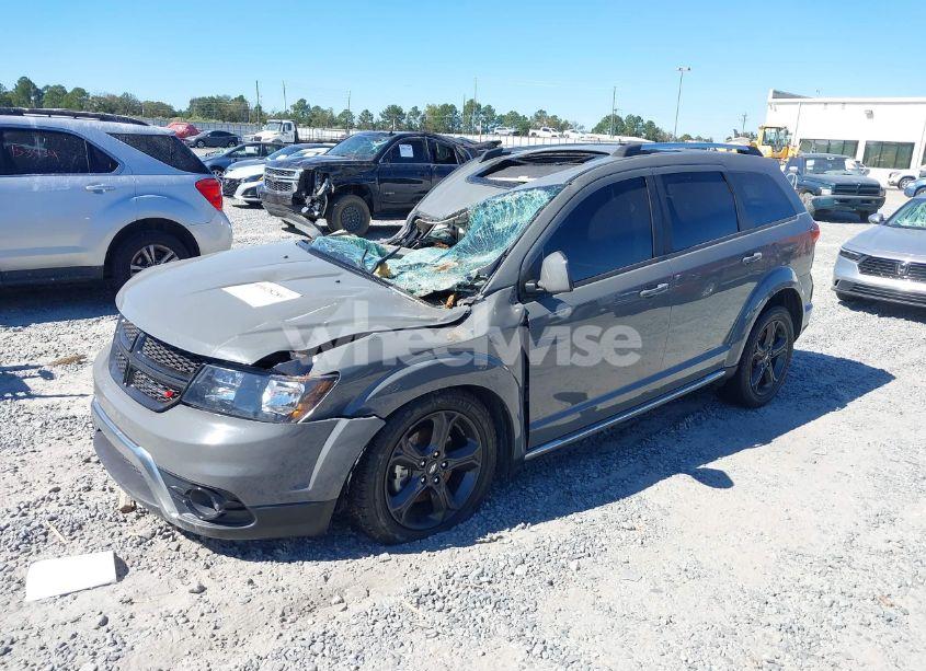 Photo 2 of 2020 Dodge Journey CROSSROAD (VIN 3C4PDCGB1LT220279)