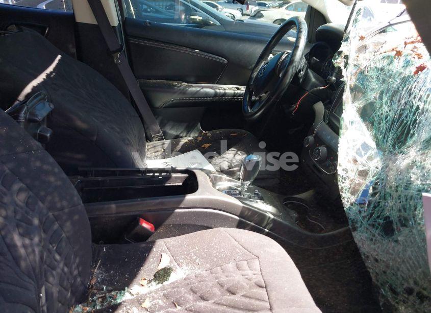 Photo 5 of 2020 Dodge Journey CROSSROAD (VIN 3C4PDCGB1LT220279)